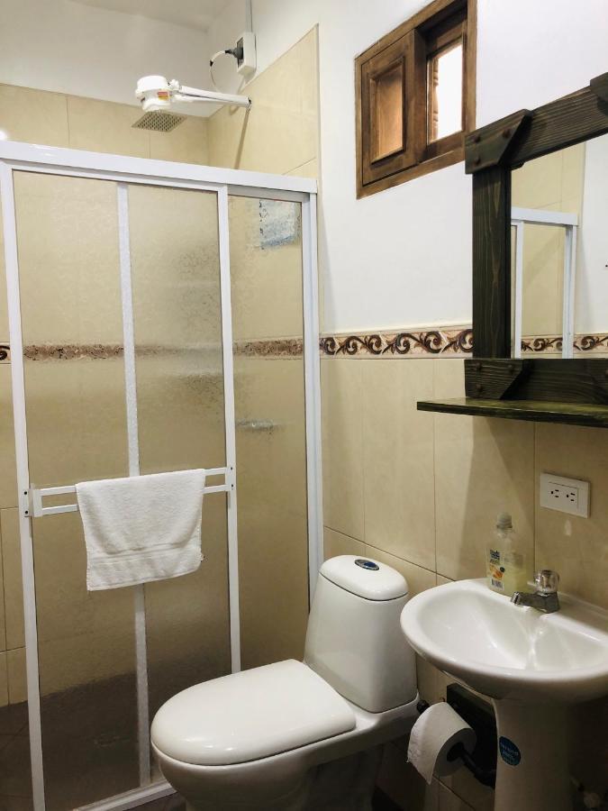 Lake View Hostel Guatapé Zewnętrze zdjęcie