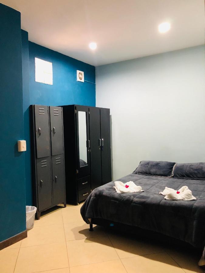 Lake View Hostel Guatapé Zewnętrze zdjęcie