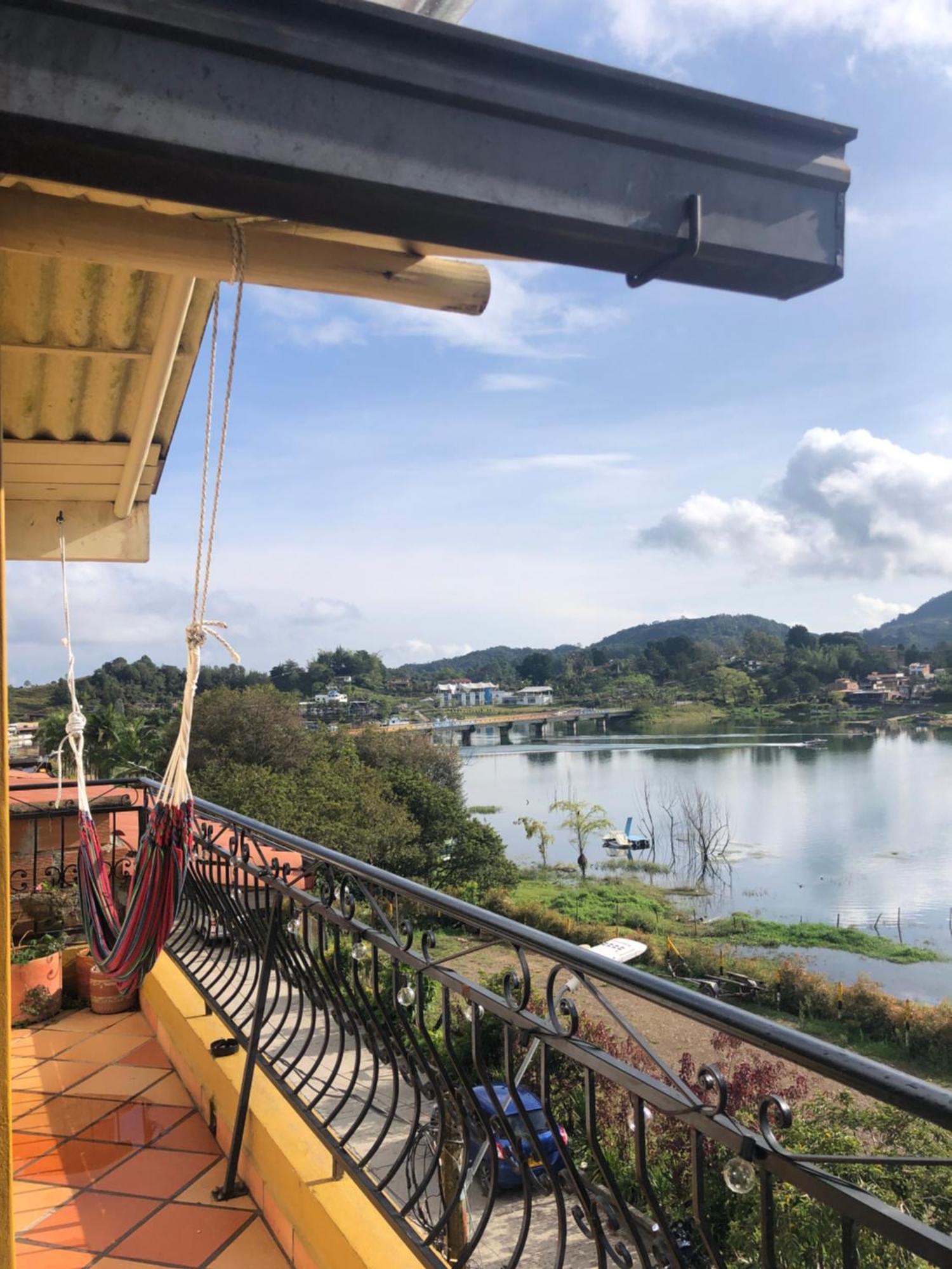 Lake View Hostel Guatapé Zewnętrze zdjęcie
