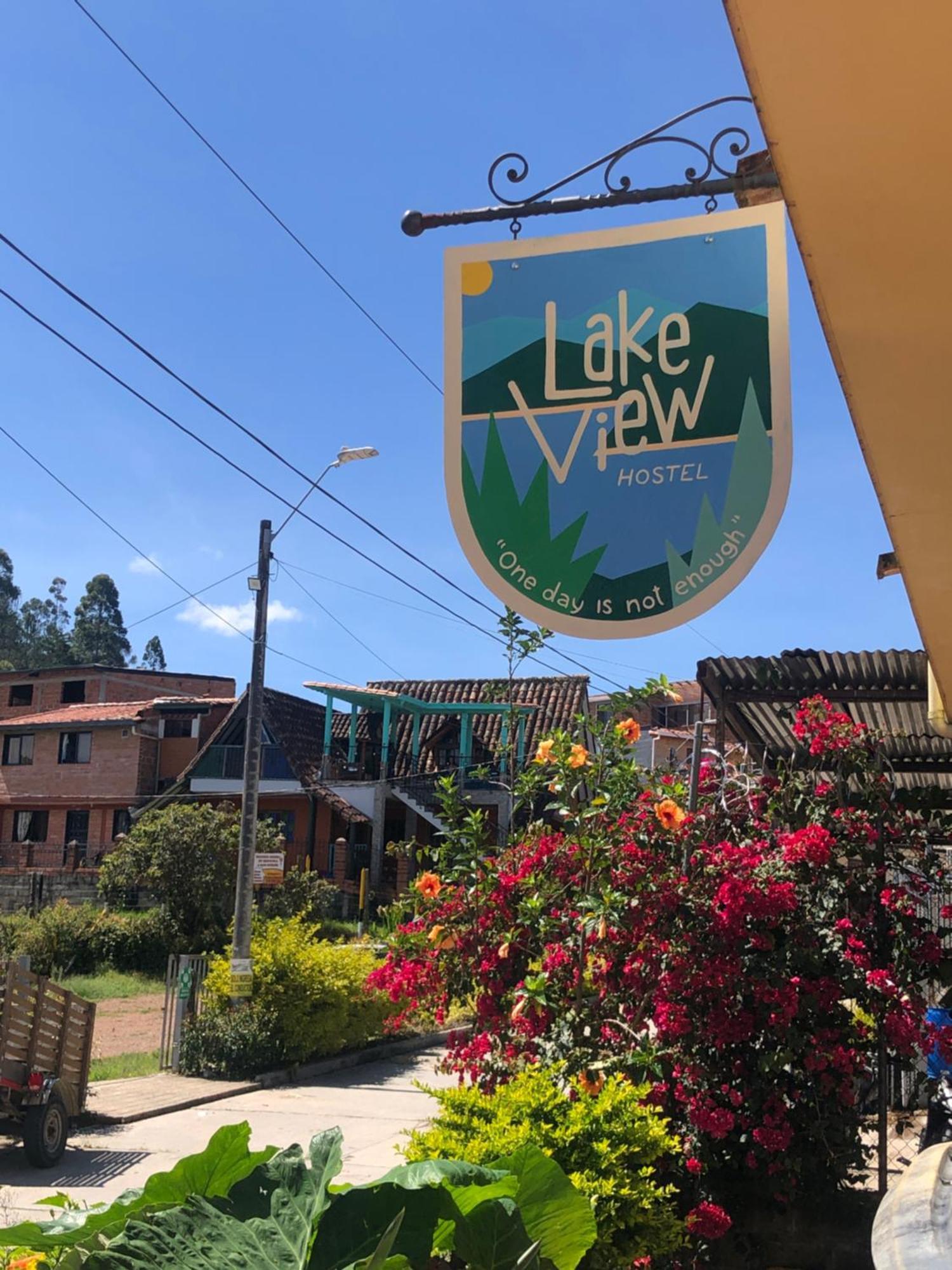 Lake View Hostel Guatapé Zewnętrze zdjęcie