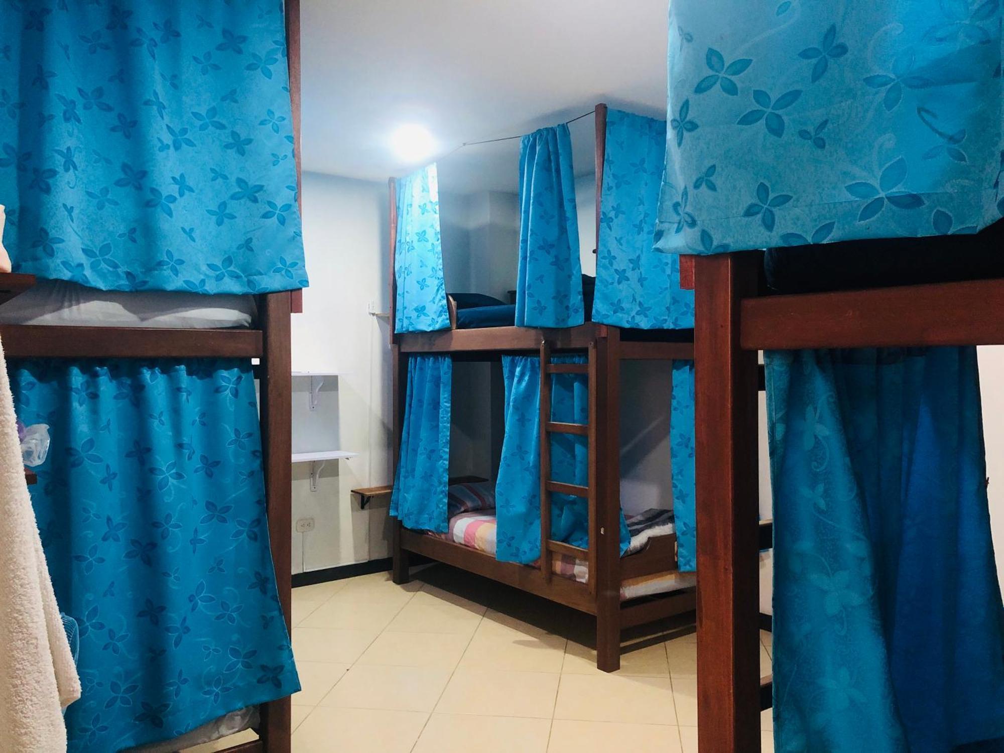 Lake View Hostel Guatapé Zewnętrze zdjęcie